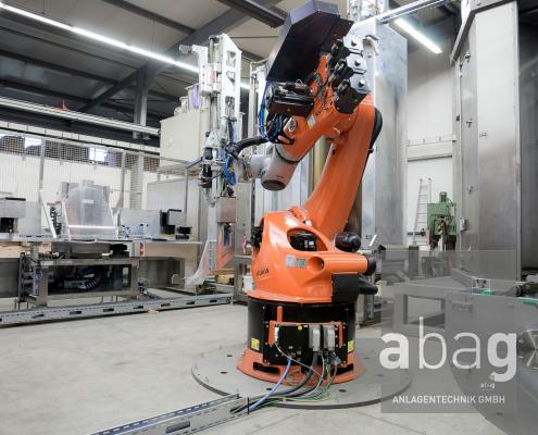 Reinigungsanlage automatisiert roboter